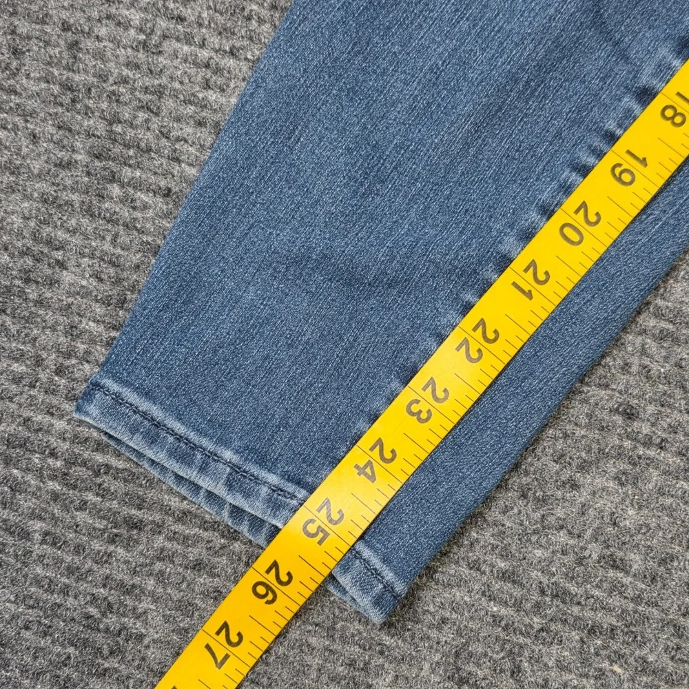 Talbots‎ Pull-On Jeggings Women's Size 10P Cascade Wash Blue Denim Slim Jeans